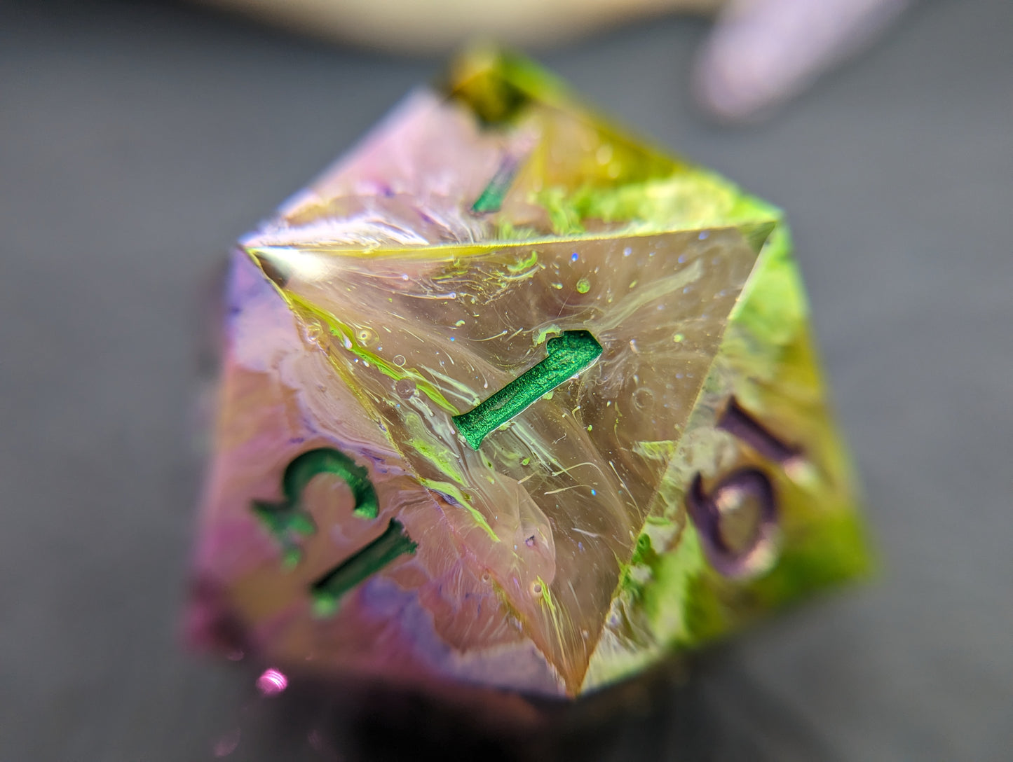 Witch Wisteria - 40mm Chonk d20 Single Dice