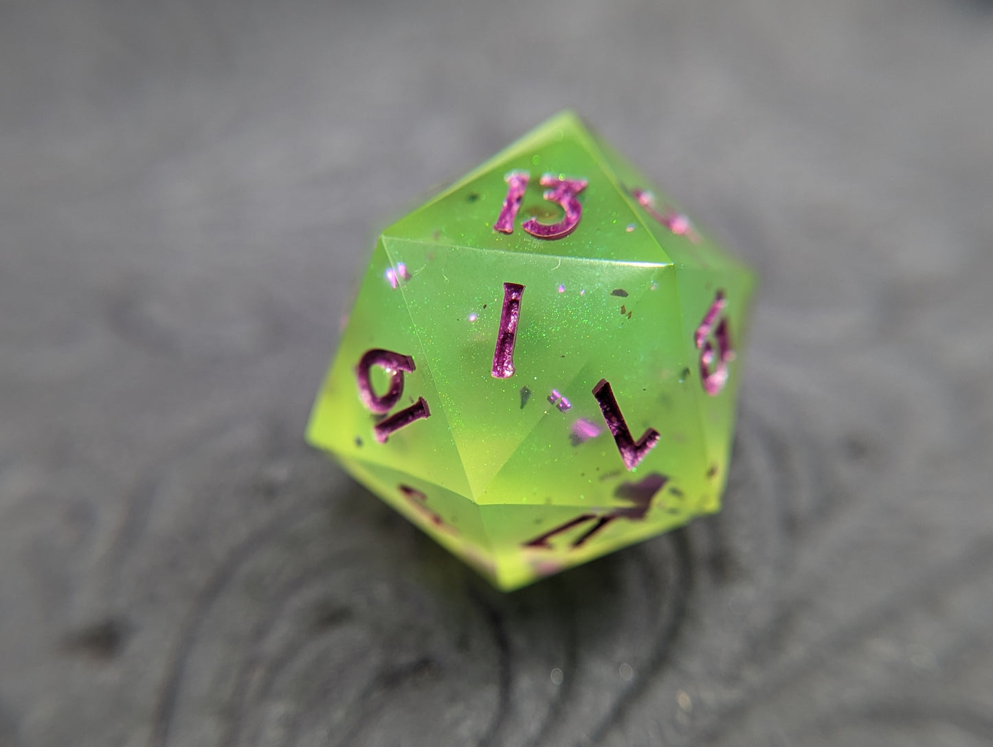 Gelatinous Cute d20 Single Dice