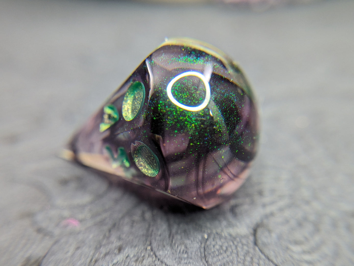 Gloomshift - Moon Phase d8 Single Dice