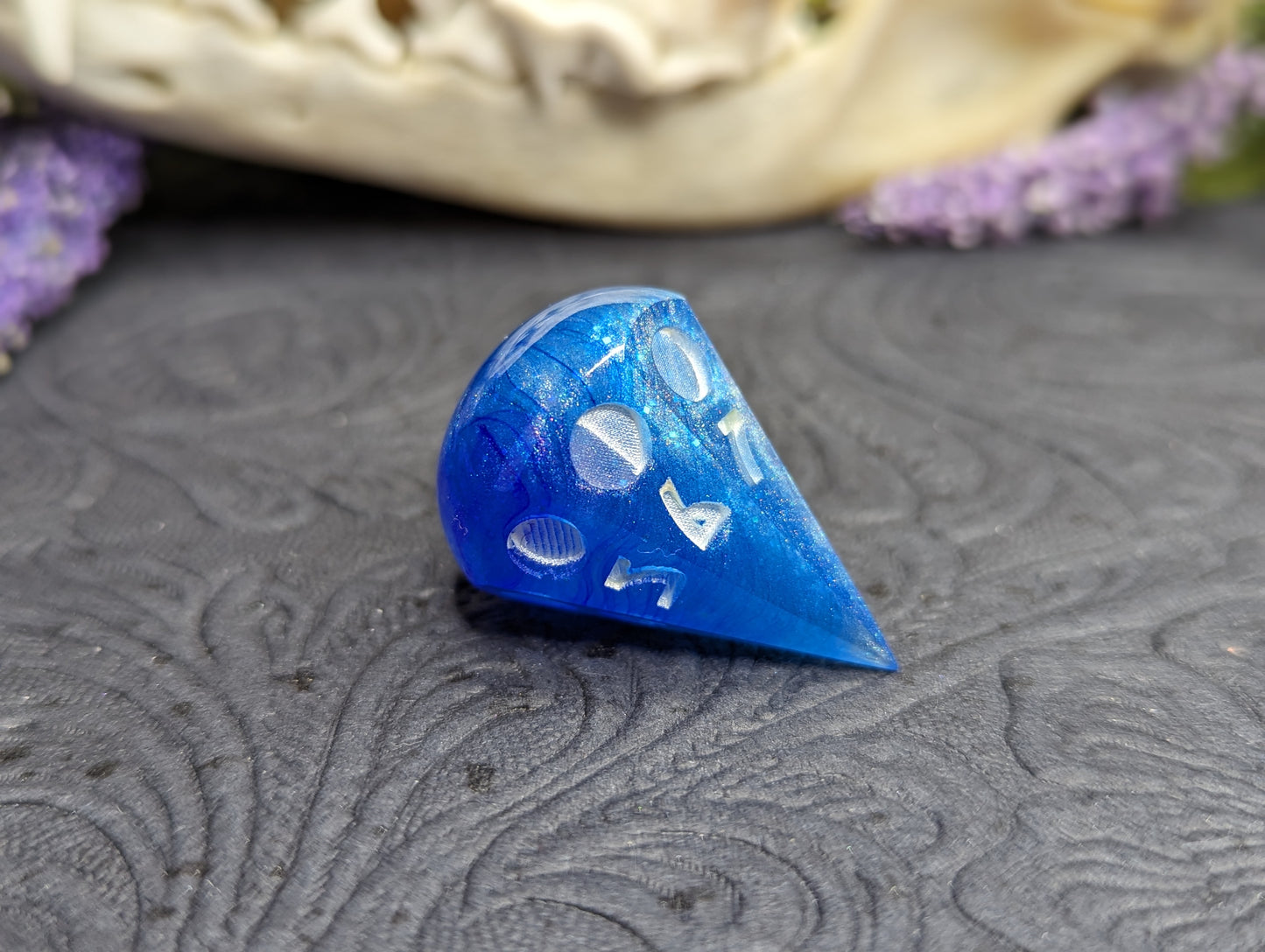 Cobalt Tiger's Eye - Moon Phase d8 Single Dice