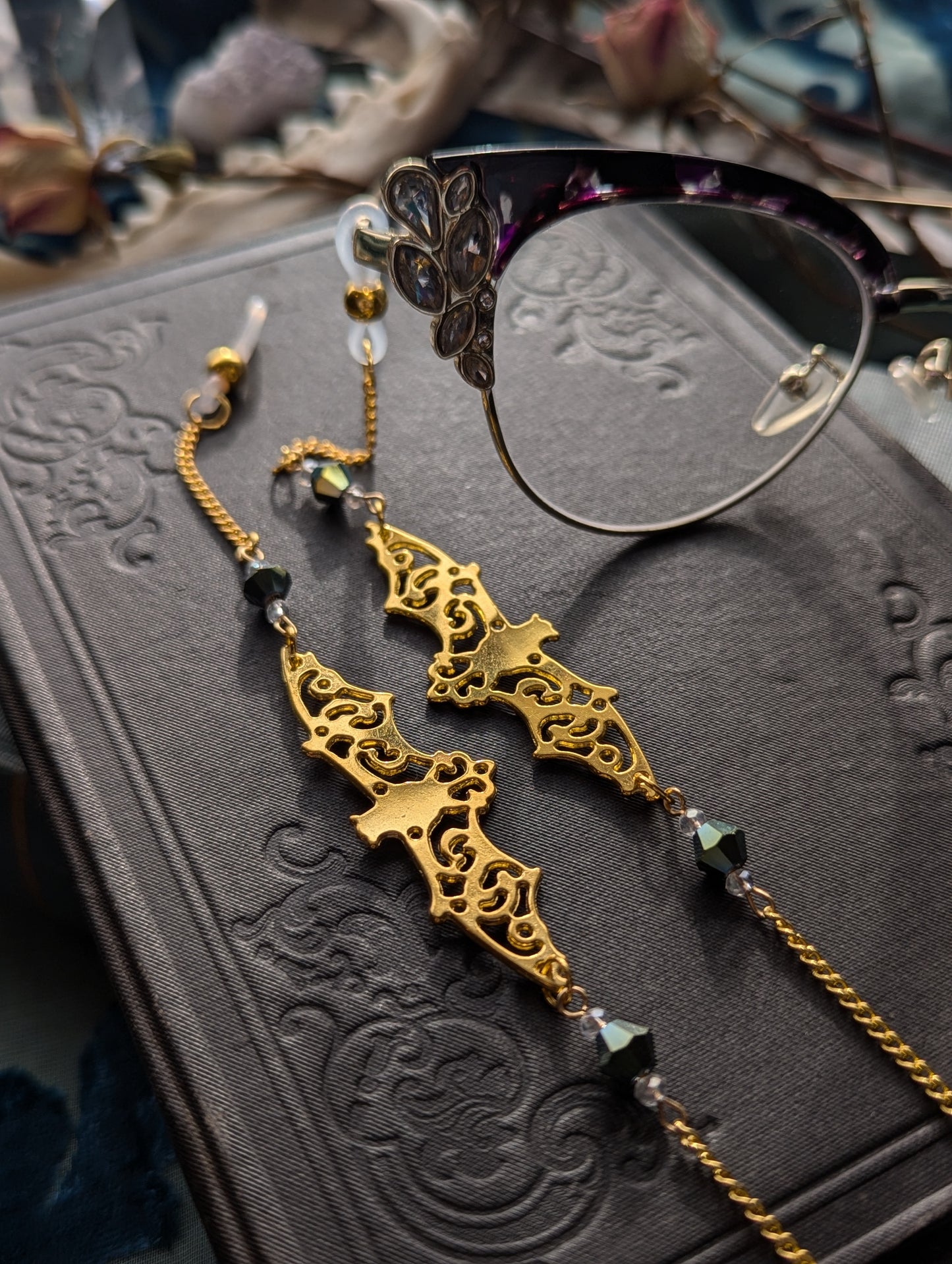 Filigree Bat Eyeglasses Chain
