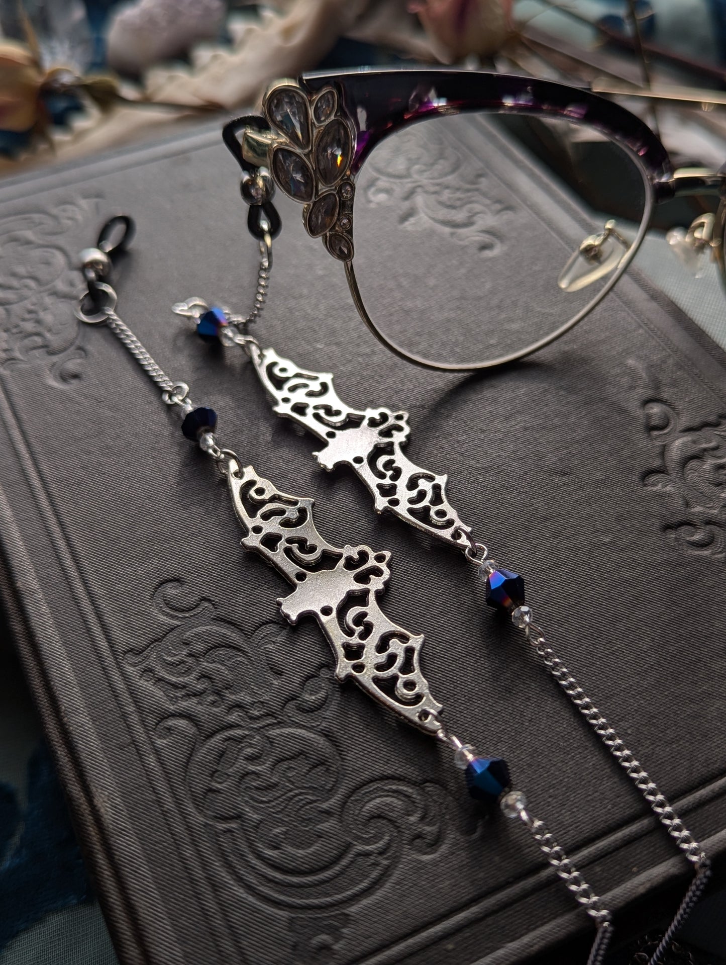 Filigree Bat Eyeglasses Chain