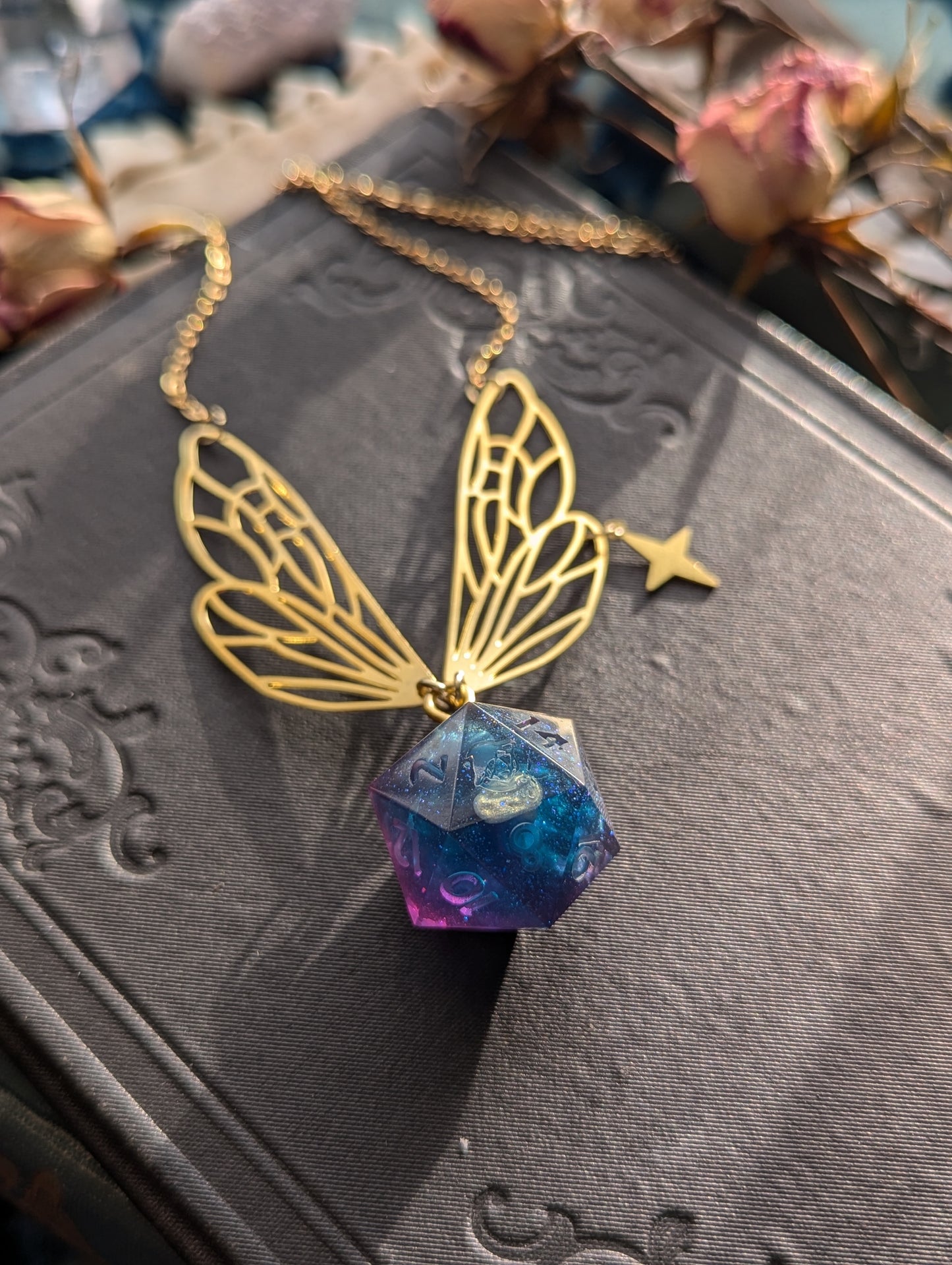 Fairy Glass d20 Pendant