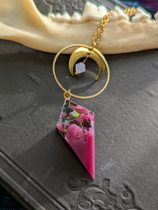 Huckleberry Tea & Crystal d4 Dice Necklace